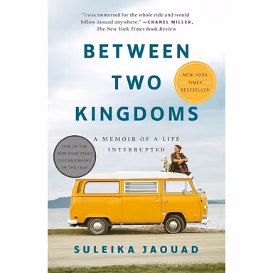 Sampul Between Two Kingdoms